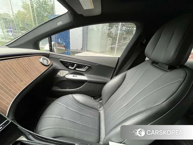 Mercedes-Benz EQE 2023 Белый из Китая, фото 5