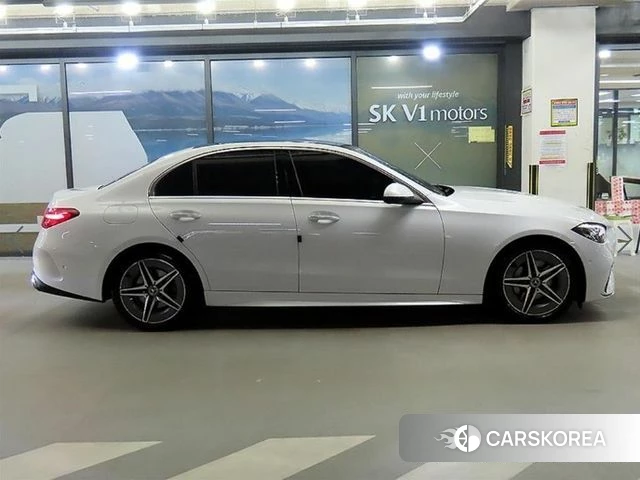 Mercedes-Benz C-Class W206 2024 Белый из Кореи, фото 3