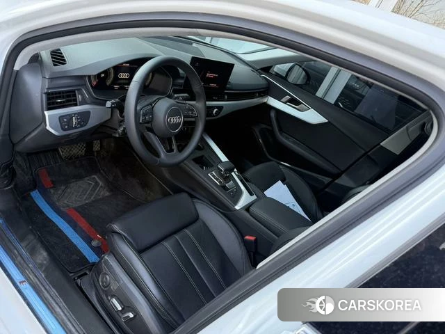 Audi A4L 2024 Белый из Китая, фото 3