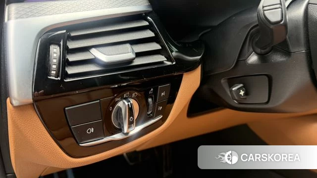 BMW 5 series (imported) id 4242387 из Китая 17