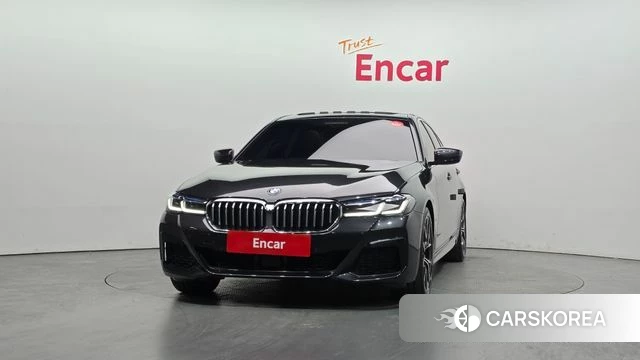 BMW 5 Series (G30) id 3859263 из Кореи 13