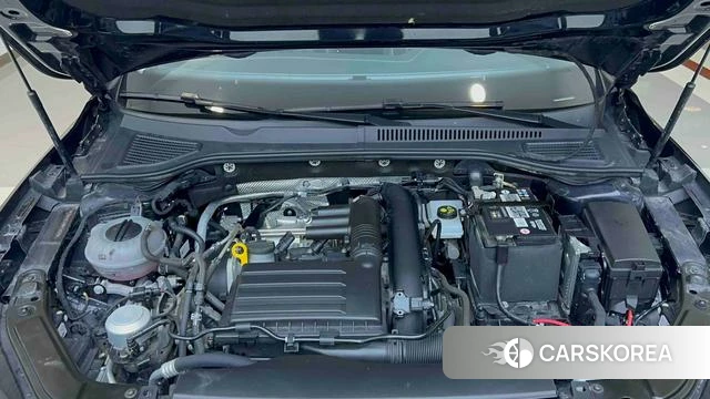 Volkswagen Passat id 4264681 из Китая 17