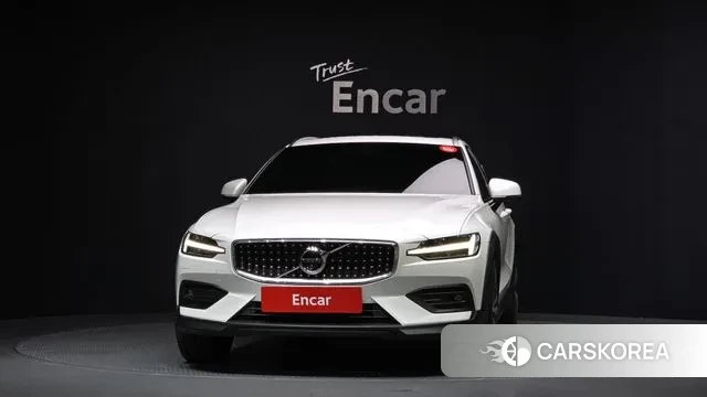 Volvo V60 Cross-Country 2nd Generation id 3028531 из Кореи 13