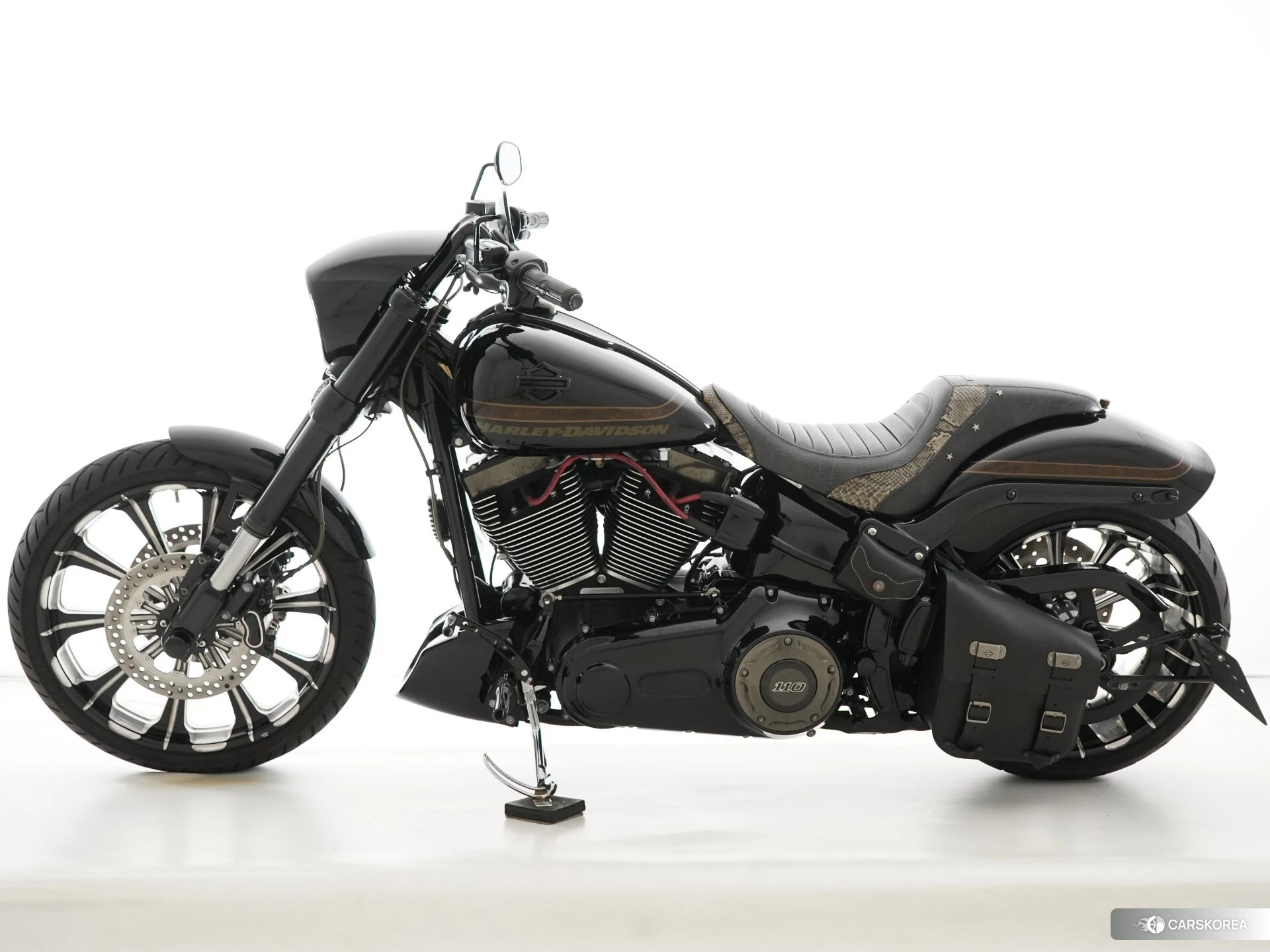 Harley-Davidson Softail Breakout FXSBSE CVO 2017 из Японии, фото 3