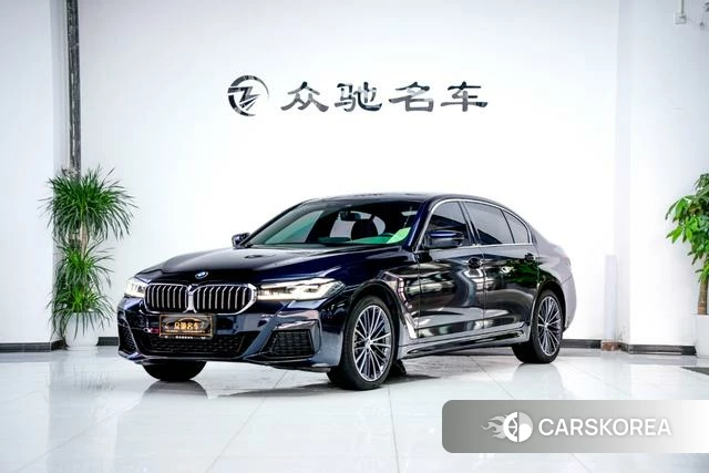 BMW 5 series 2023 Черный из Китая, фото 4