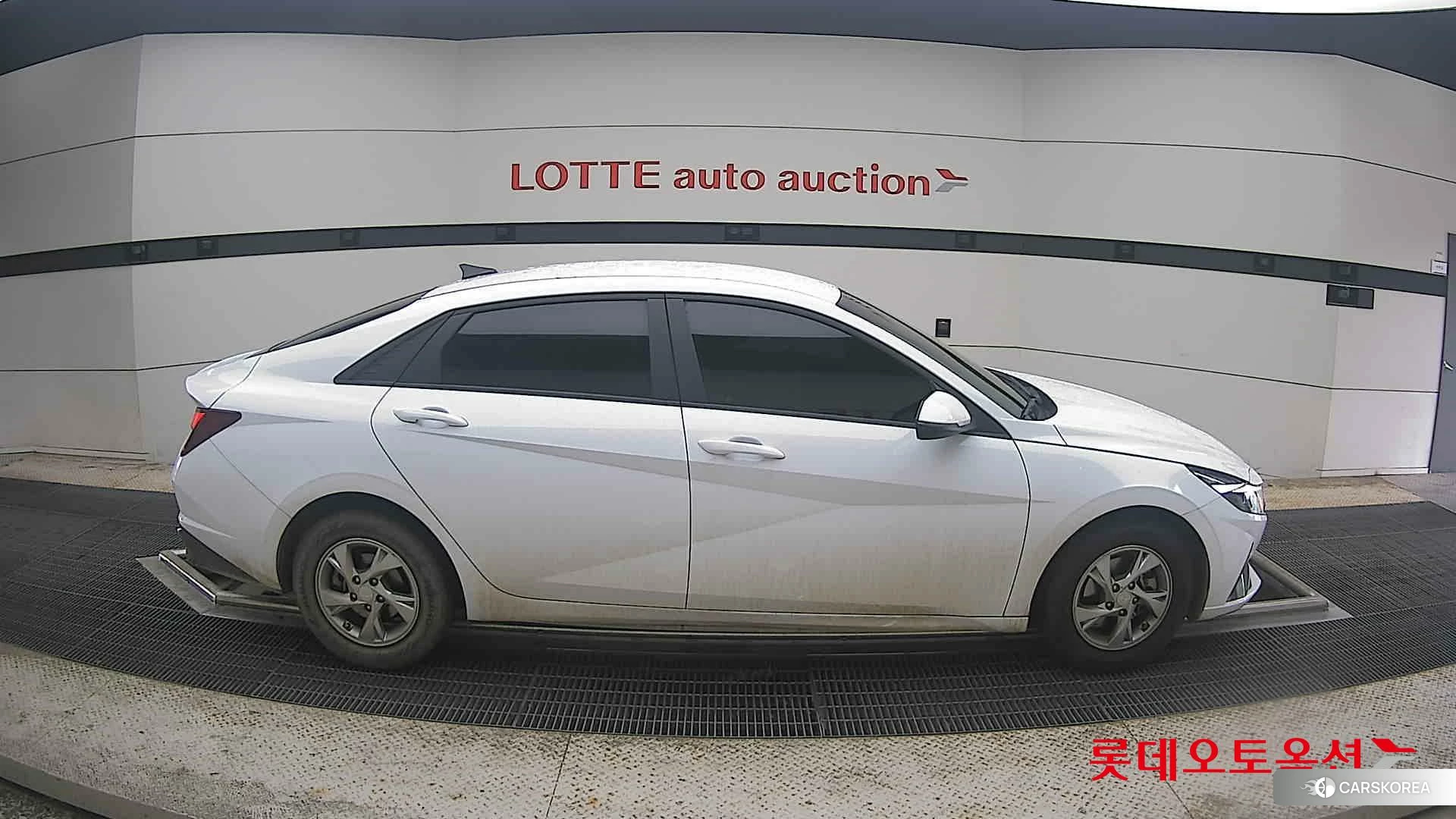Hyundai Avante id 4498391 из Кореи 23