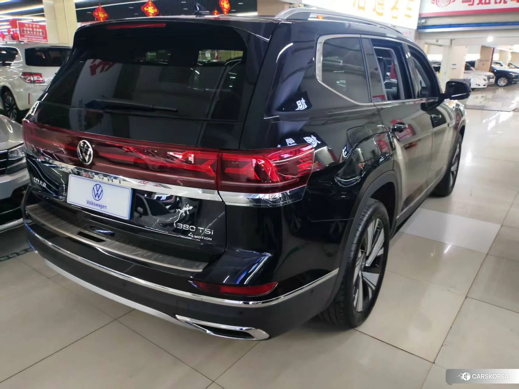 Volkswagen Tourang 2023 Черный из Китая, фото 3