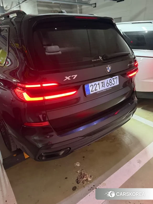 BMW X7 (G07) 2025 Черный из Кореи, фото 3