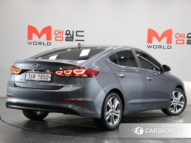 Hyundai Avante AD id 3357404 из Кореи 13