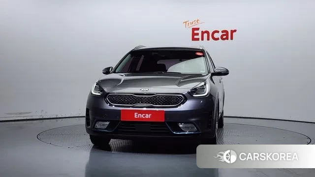 Kia Niro id 3226990 из Кореи 13