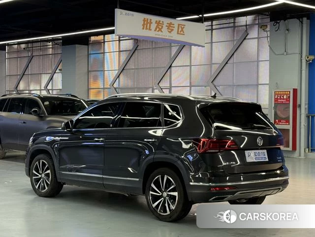 Volkswagen Tuyue id 4210820 из Китая 17