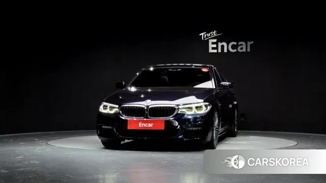 BMW 5 Series (G30) id 3547140 из Кореи 13