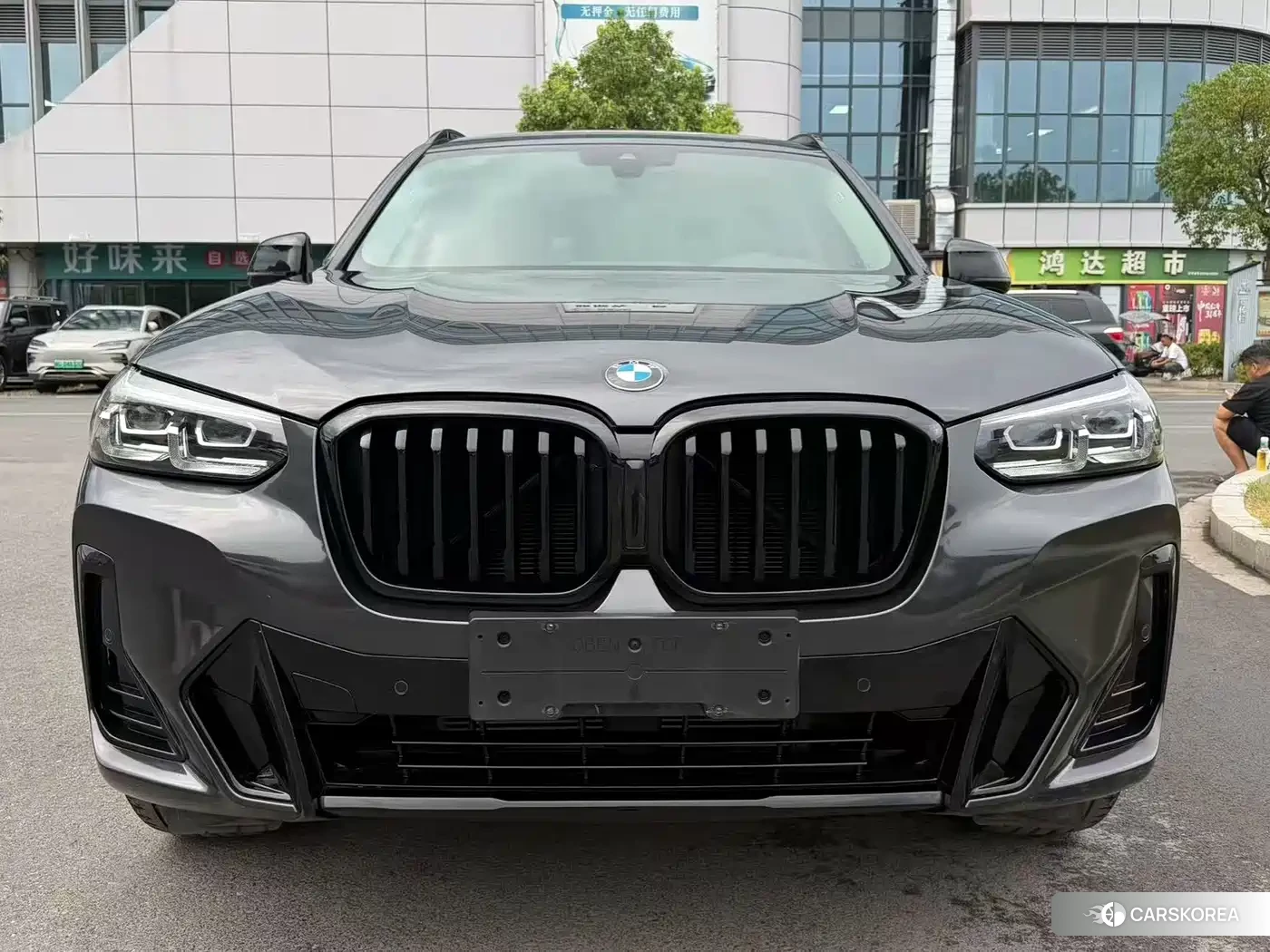 BMW X3 2022 Silver/gray из Китая, фото 3