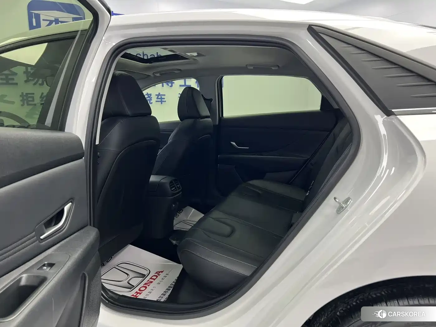 Hyundai Elantra id 4607012 из Китая 12