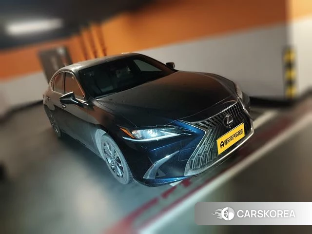 Lexus ES 2022 Синий из Китая, фото 3