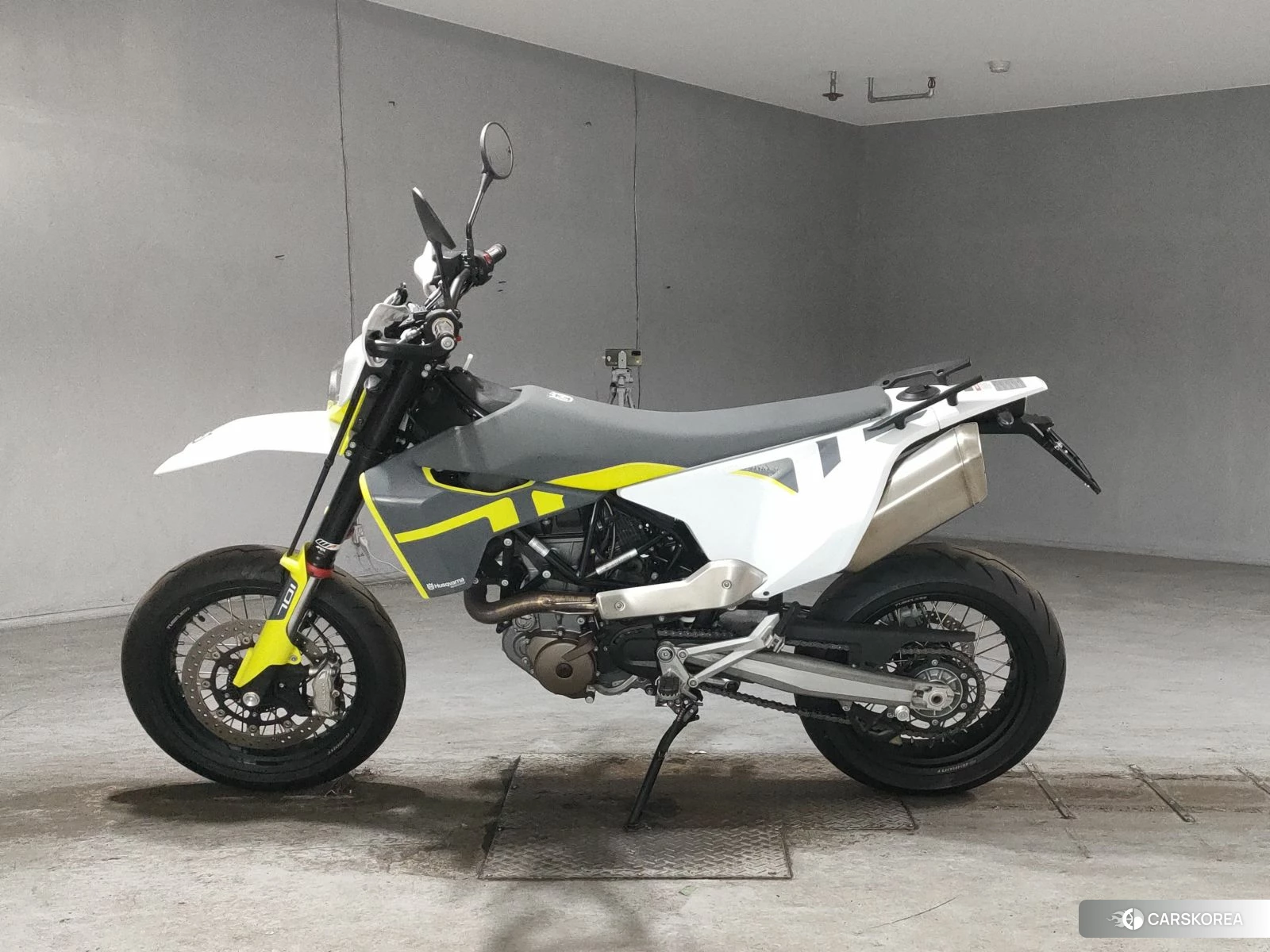 Проданный Husqvarna 701 SUPERMOTO 2021 из Японии, фото 3