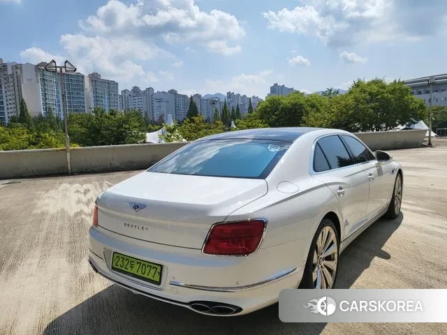 Bentley Flying Spur 3rd Generation id 3068132 из Кореи 13