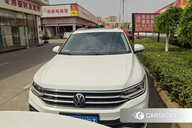 Volkswagen Tiguan L id 4335033 из Китая 10