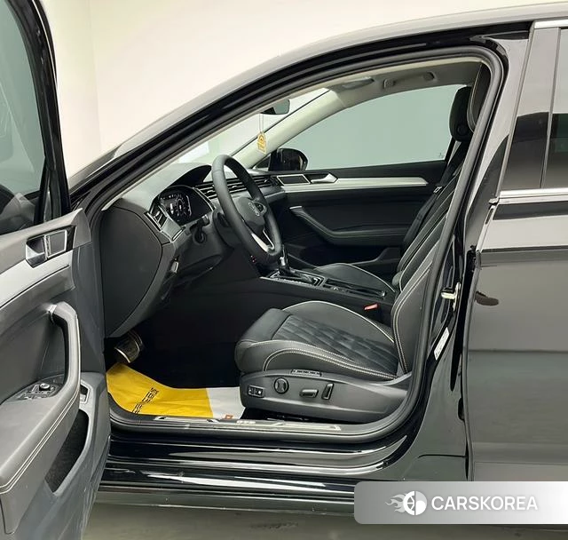 Volkswagen Magotan PHEV id 4307727 из Китая 13