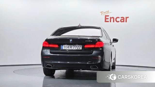 BMW 5 Series (G30) id 4519419 из Кореи 23