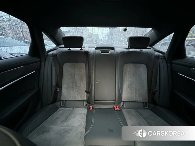 Audi A6L id 4208989 из Китая 11