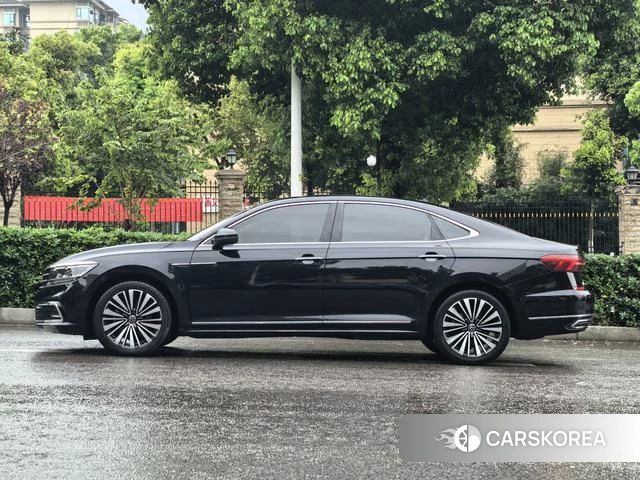 Volkswagen Passat id 4258294 из Китая 10