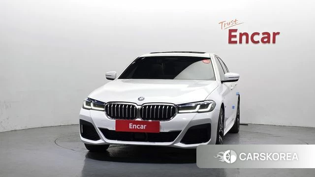 BMW 5 Series (G30) id 4463378 из Кореи 23