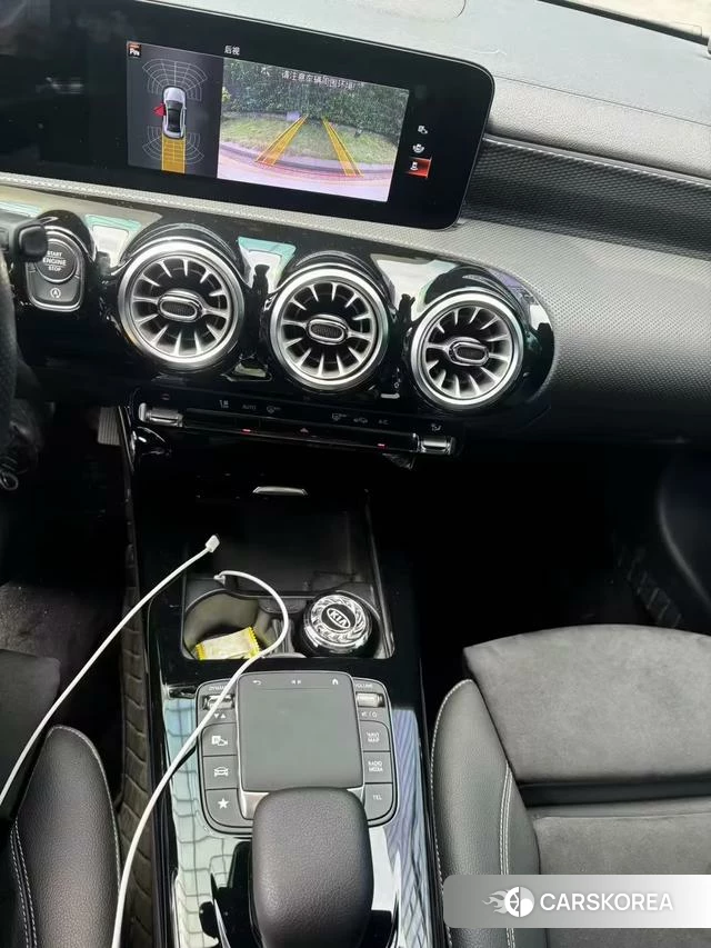 Mercedes-Benz Class A 2023 Белый из Китая, фото 3