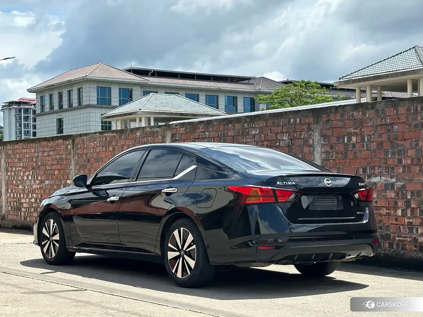 Nissan Altima 2022 Черный из Китая, фото 3