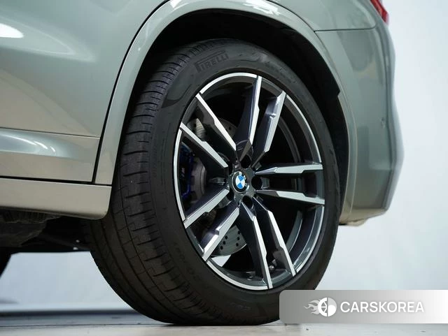 BMW X3 M id 4210940 из Китая 23