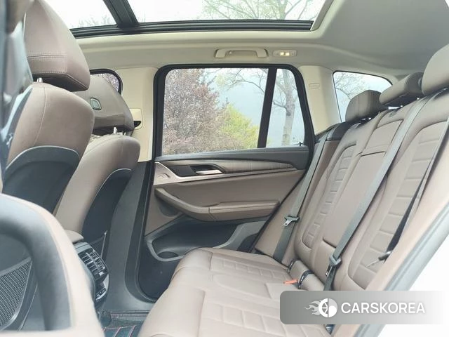 BMW X3 id 3913934 из Китая 10