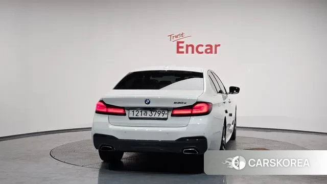 BMW 5 Series (G30) id 3493279 из Кореи 13