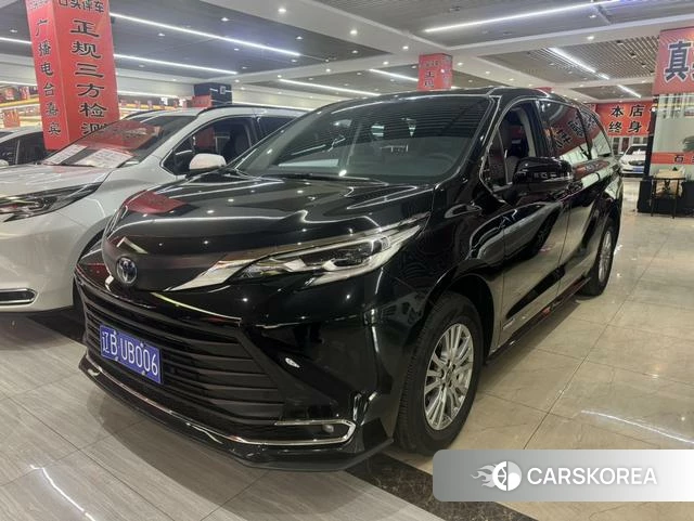 Toyota Saina 2022 Черный из Китая, фото 4