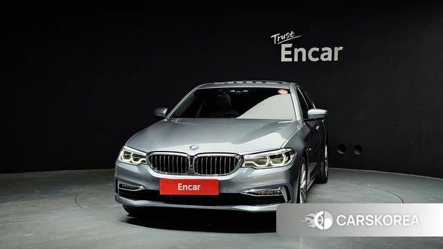 BMW 5 Series (G30) id 3814237 из Кореи 13