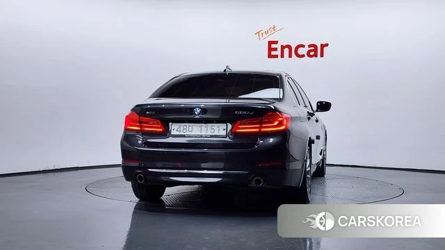 BMW 5 Series (G30) id 4362984 из Кореи 23