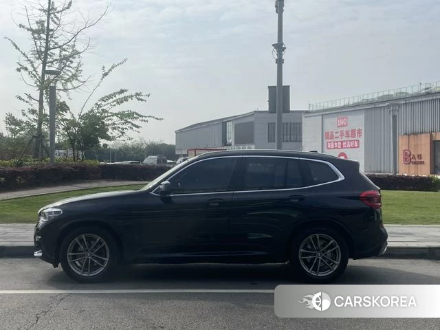 BMW X3 id 4256654 из Китая 8