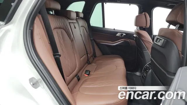 BMW X5 (G05) id 2649396 из Кореи 13