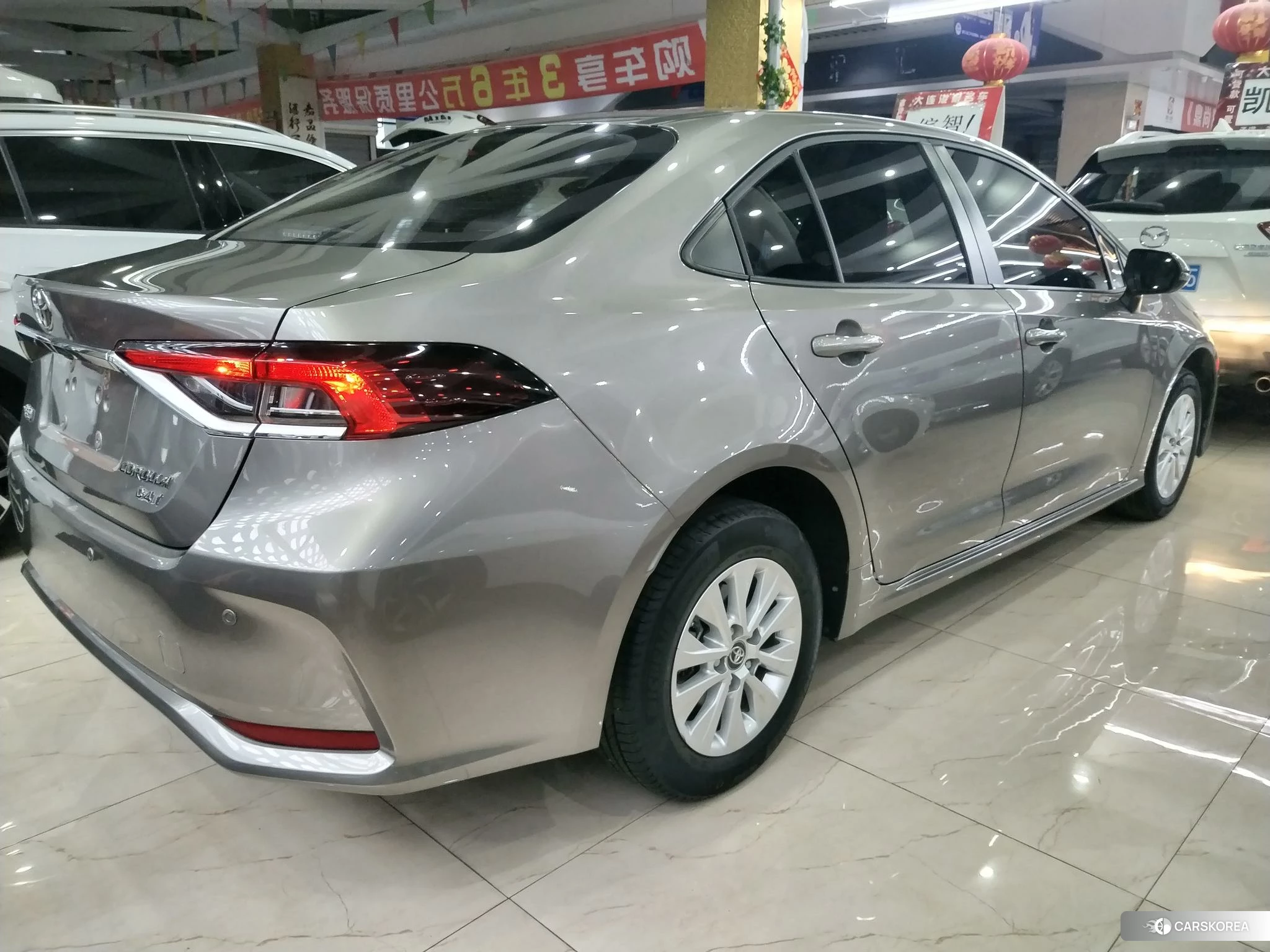 Toyota Corolla id 4455602 из Китая 12