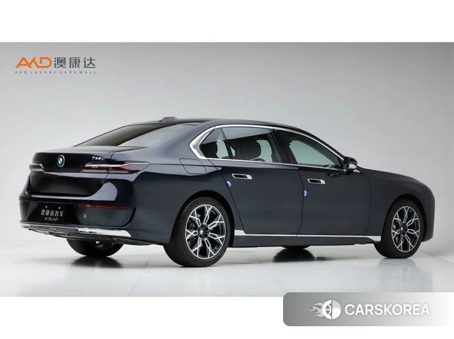 BMW 7 series 2024 Черный из Китая, фото 3