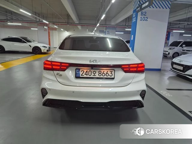 Kia The New K3 2nd generation 2023 Белый из Кореи, фото 6