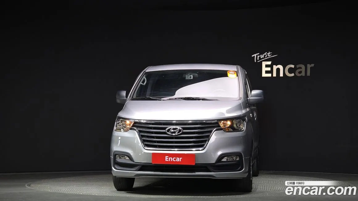 Hyundai The New Grand Starex id 2138304 из Кореи 13