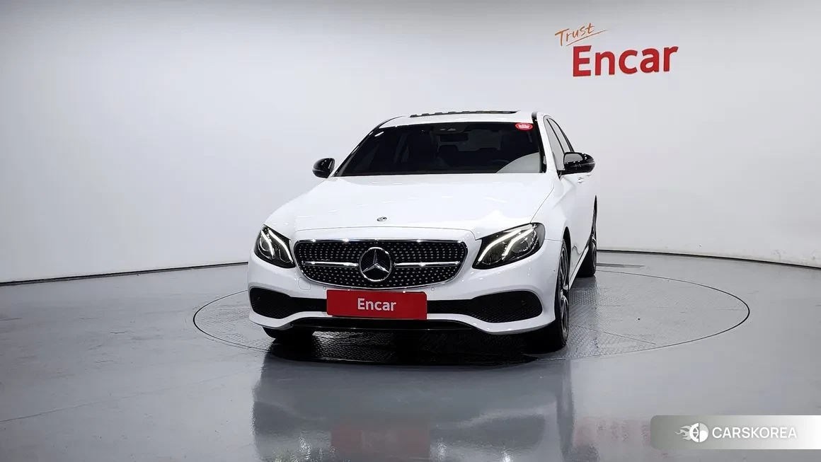 Mercedes-Benz E-Class W213 id 1878962 из Кореи 13
