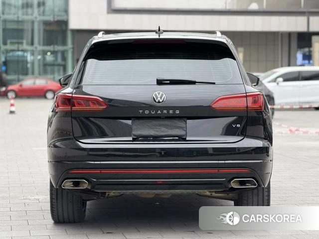 Volkswagen Touareg id 4276961 из Китая 9