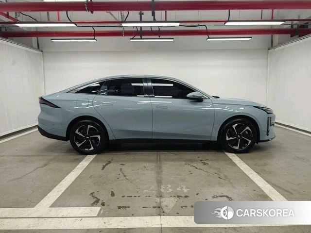 Geely Galaxy Galaxy L6 id 4209294 из Китая 13