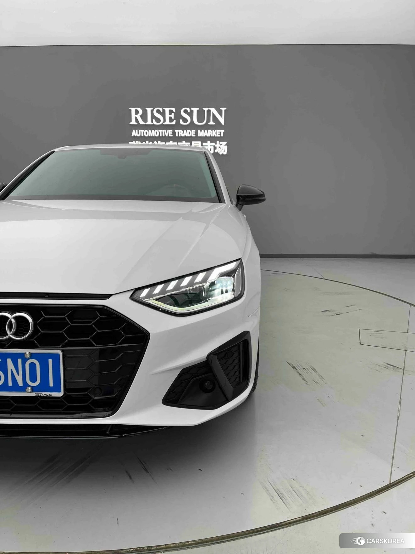 Audi A4L id 4504665 из Китая 23