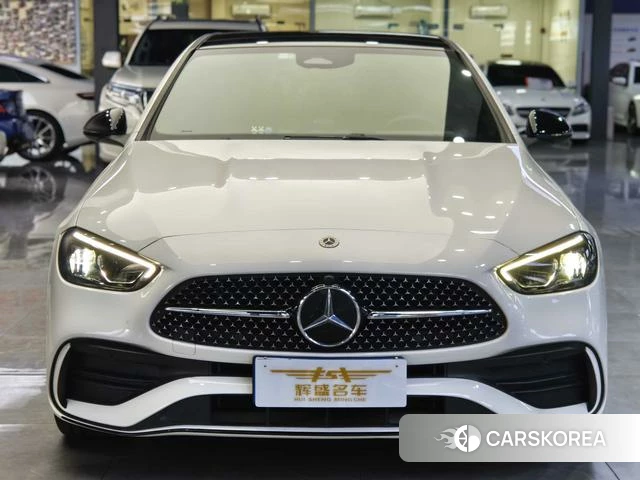 Mercedes-Benz Class C 2023 Белый из Китая, фото 3