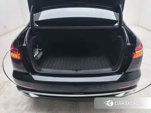 Audi A6L id 3920487 из Китая 19