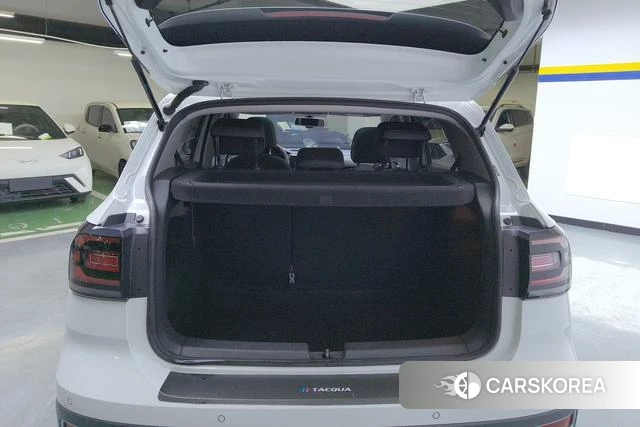 Volkswagen Exploring the shadow id 4212498 из Китая 10