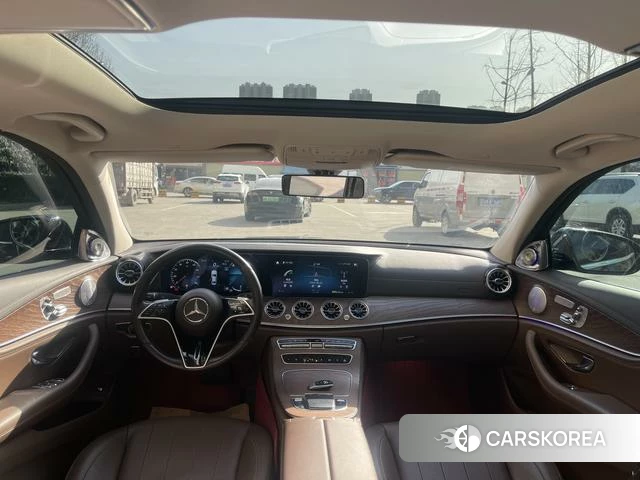 Mercedes-Benz E-class id 4265331 из Китая 15