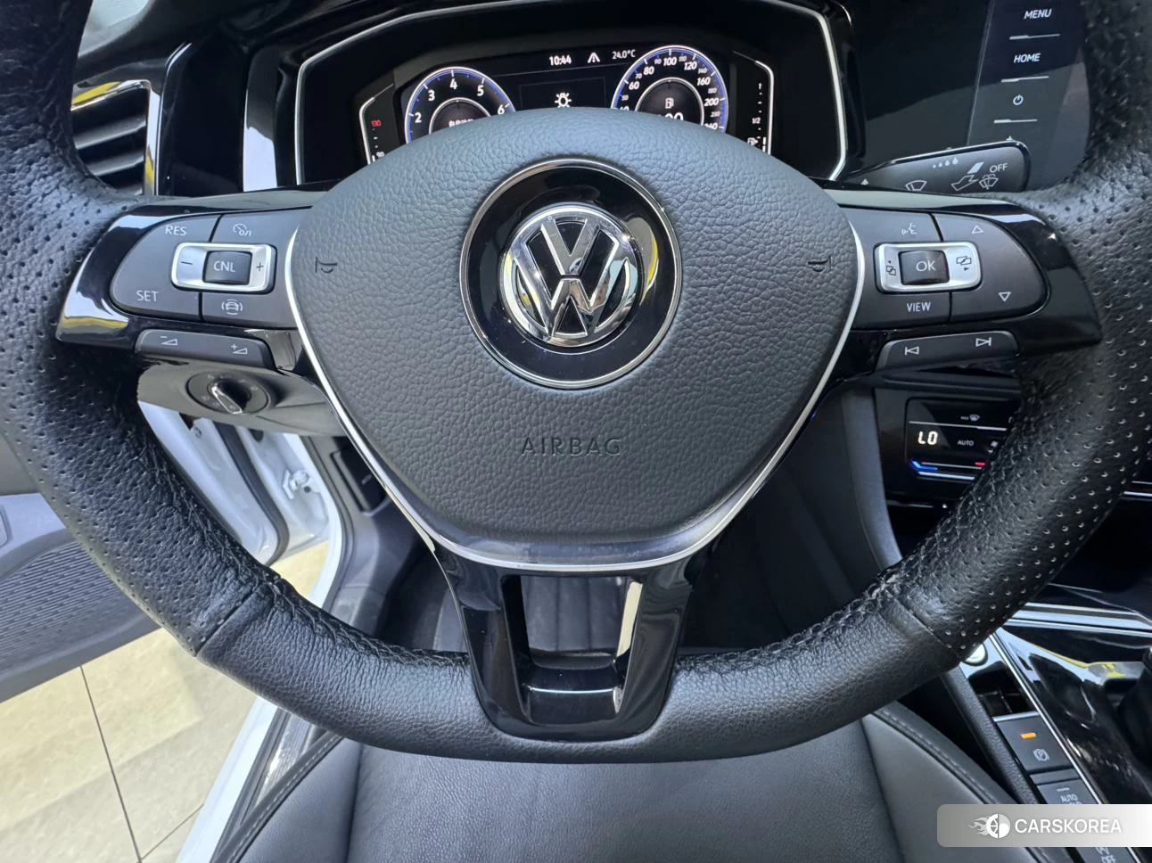 Volkswagen Sagitar id 4515022 из Китая 19